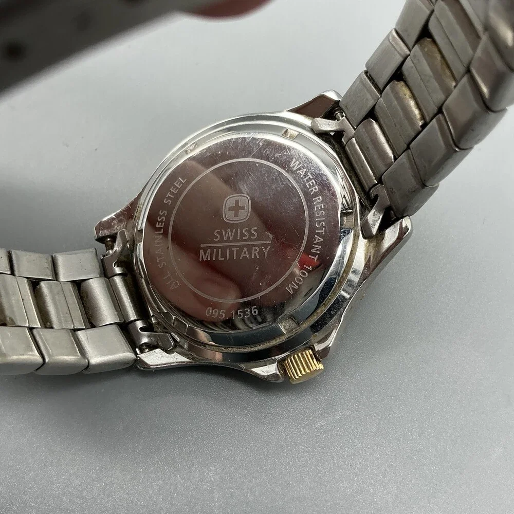 Swiss Military Cavalry Mens Watch 39mm Black Dial 095.1536 New Battery 7.5